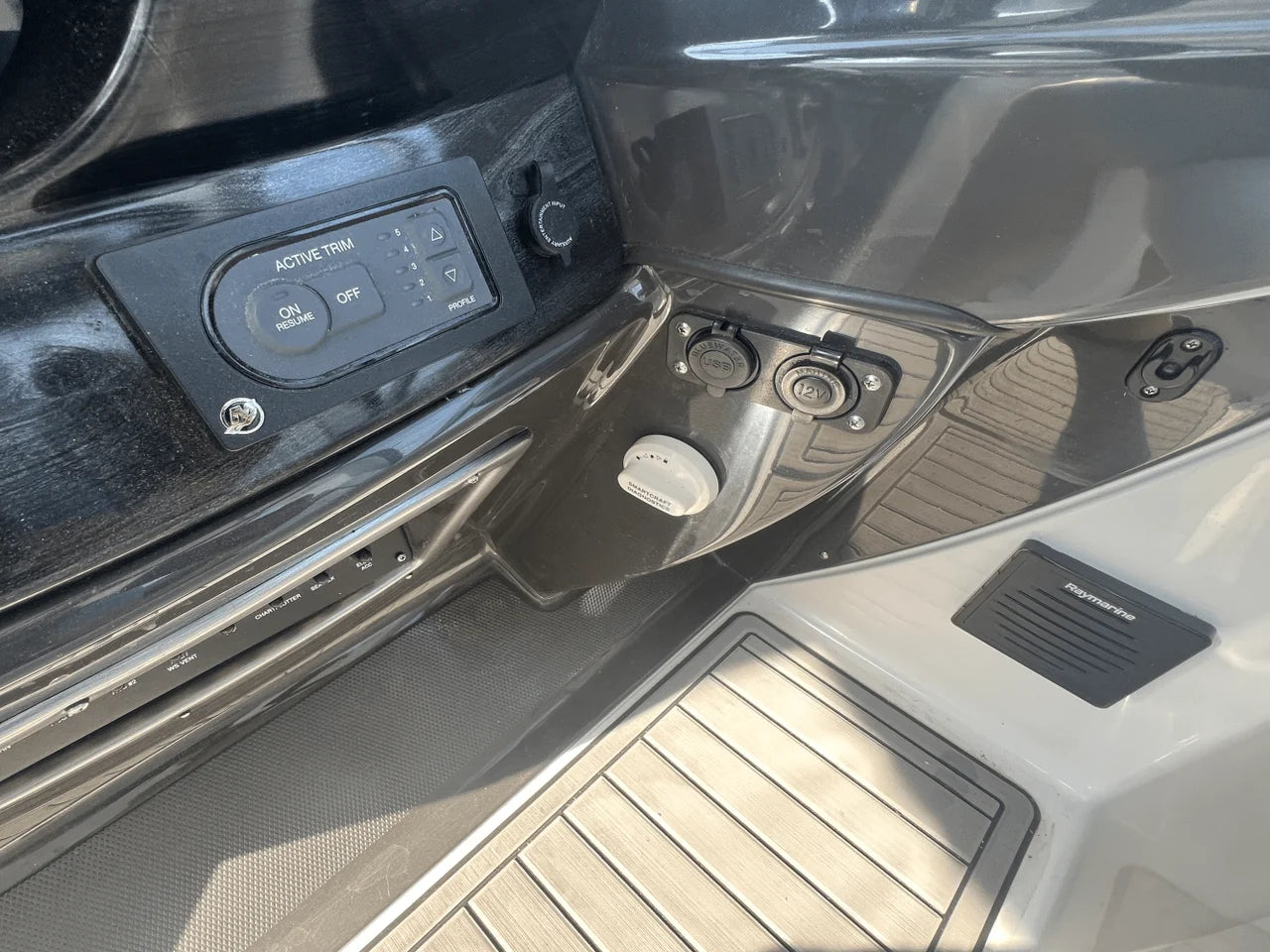 2021 Monterey 335 SPORT YACHT 33.0 feet, Wakefield, RI #23