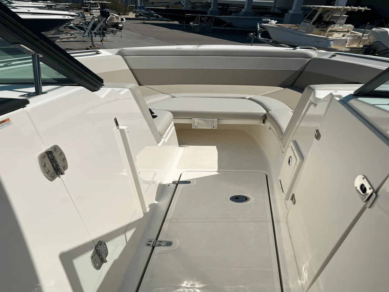2022 Boston Whaler 240 VANTAGE 24.0 feet, Charleston, SC #19