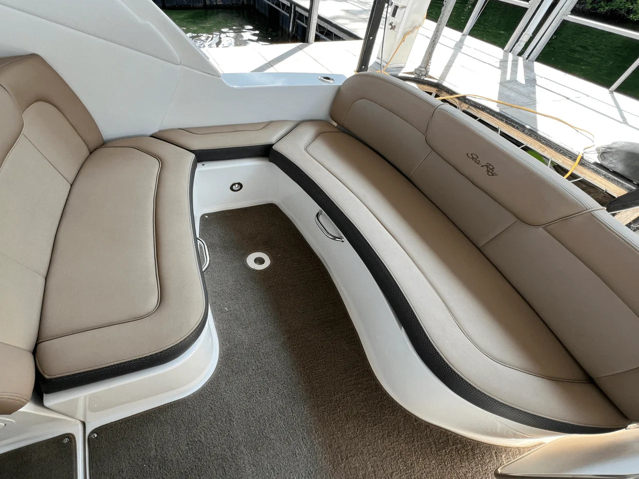 2016 Sea Ray 330 SUNDANCER 33.0 feet, Lake Ozark, MO #25