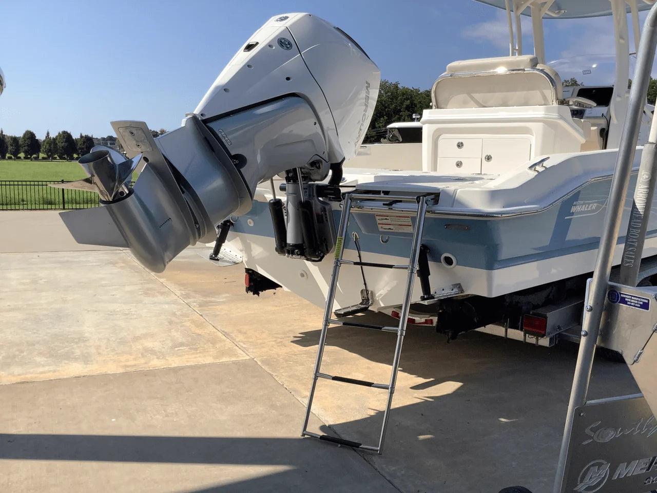 2026 Boston Whaler 250 Dauntless 25.0 feet, Monkey Island, OK #8