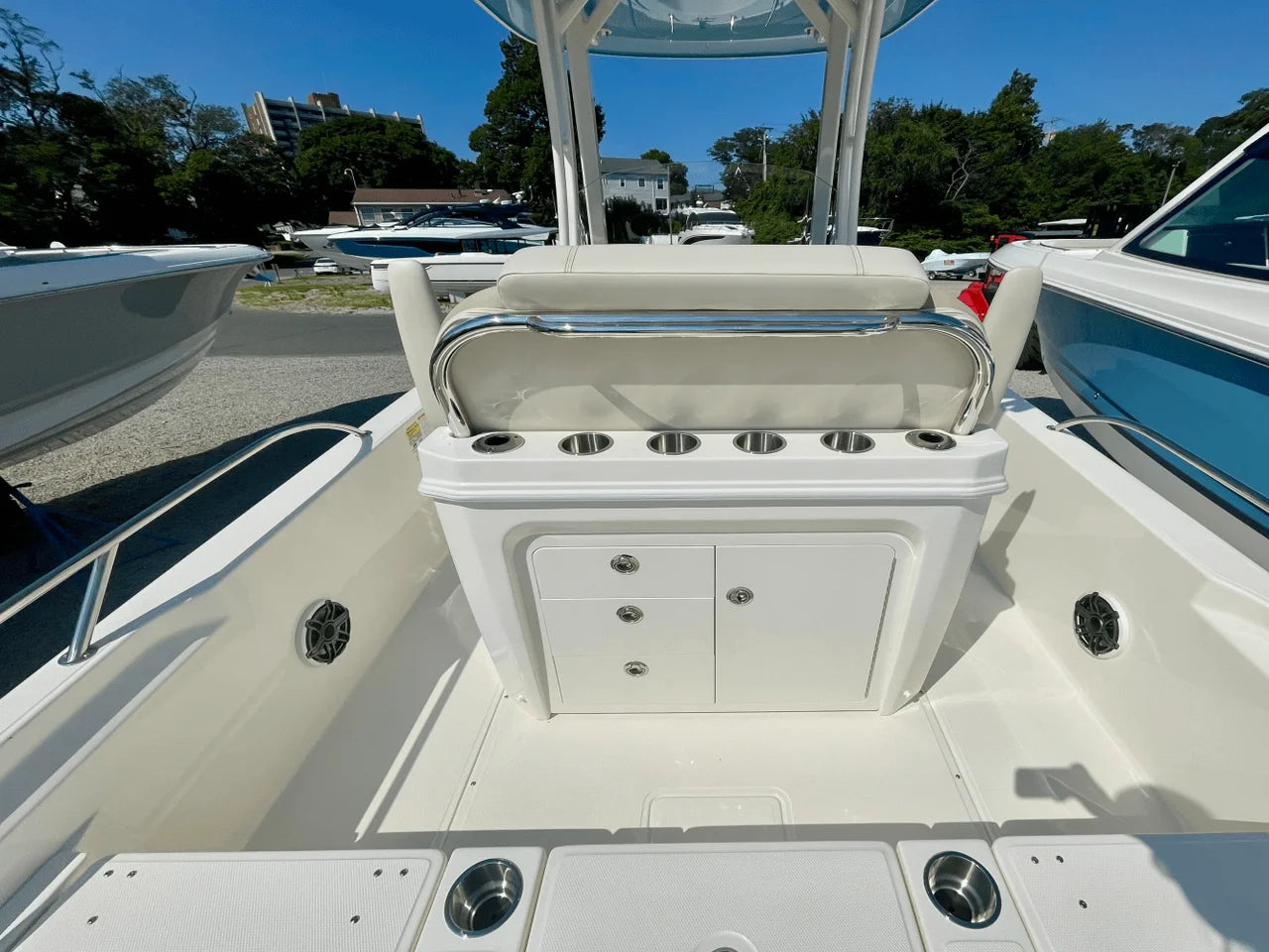 2026 Boston Whaler 250 Dauntless 25.0 feet, Quincy, MA #10