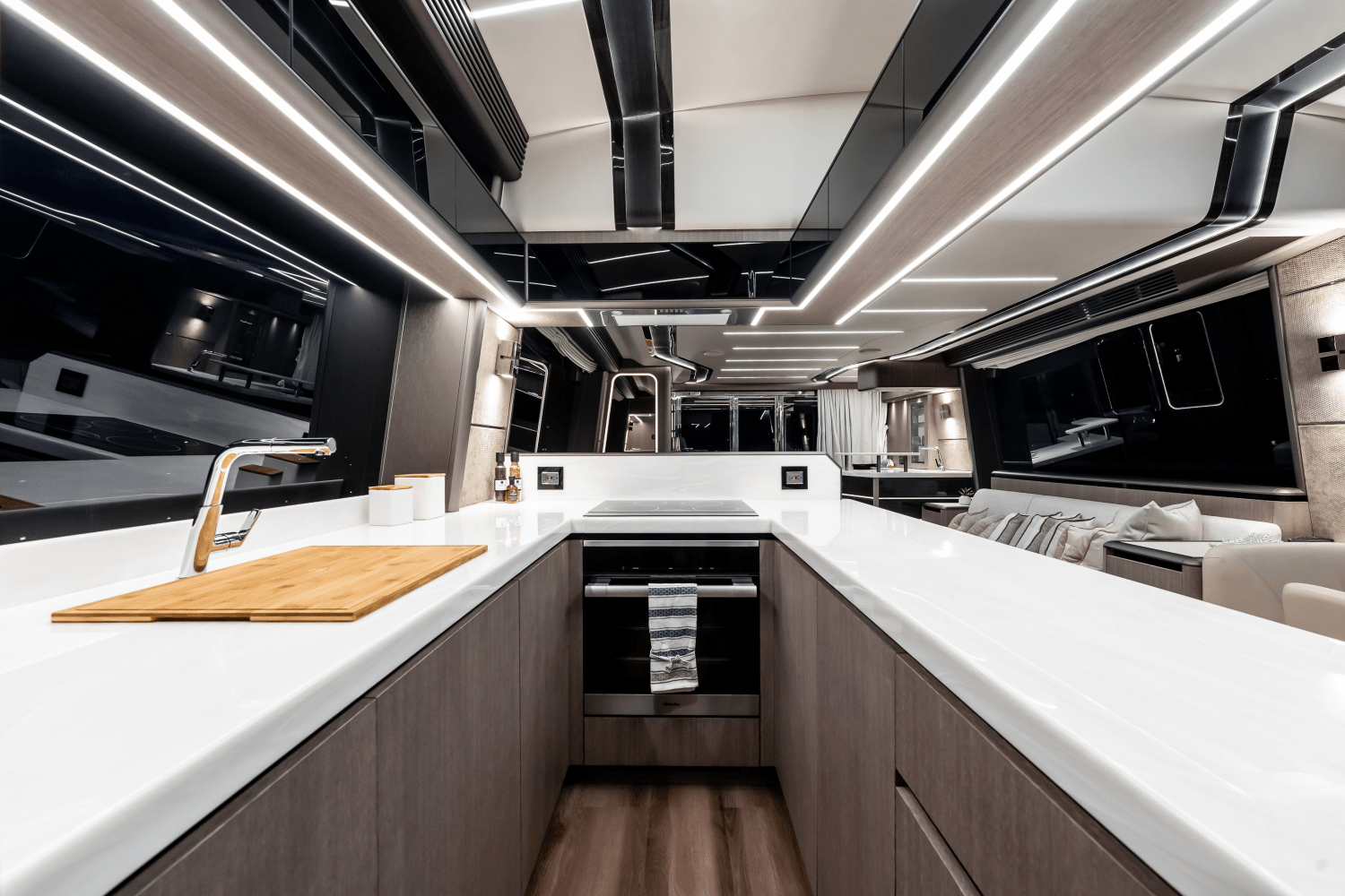 2026 Galeon 800 FLY 83.0 feet, Inuvik, Northwest Territories #77