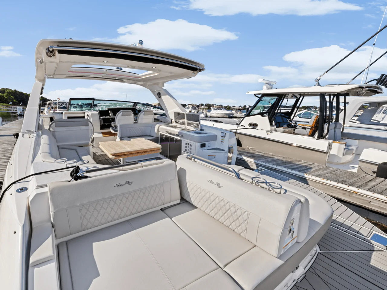 2025 Sea Ray SLX 400 Outboard 40.0 feet, Quincy, MA #12
