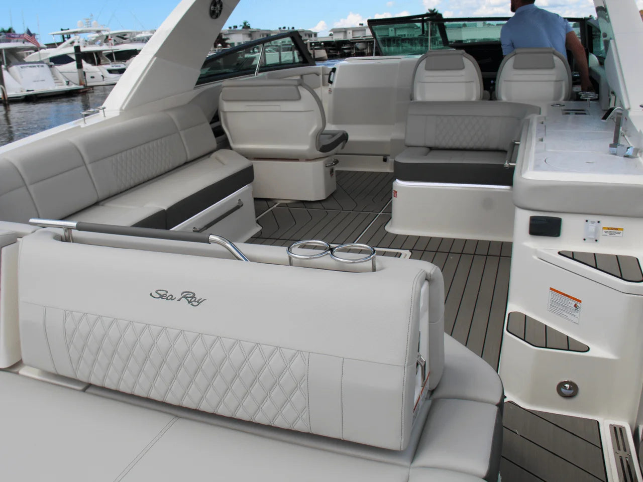 2025 Sea Ray SLX 400 Outboard 40.0 feet, Naples, Florida #18