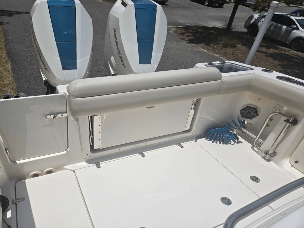 2024 Boston Whaler 280 OUTRAGE 28.0 feet, Charleston, SC #10