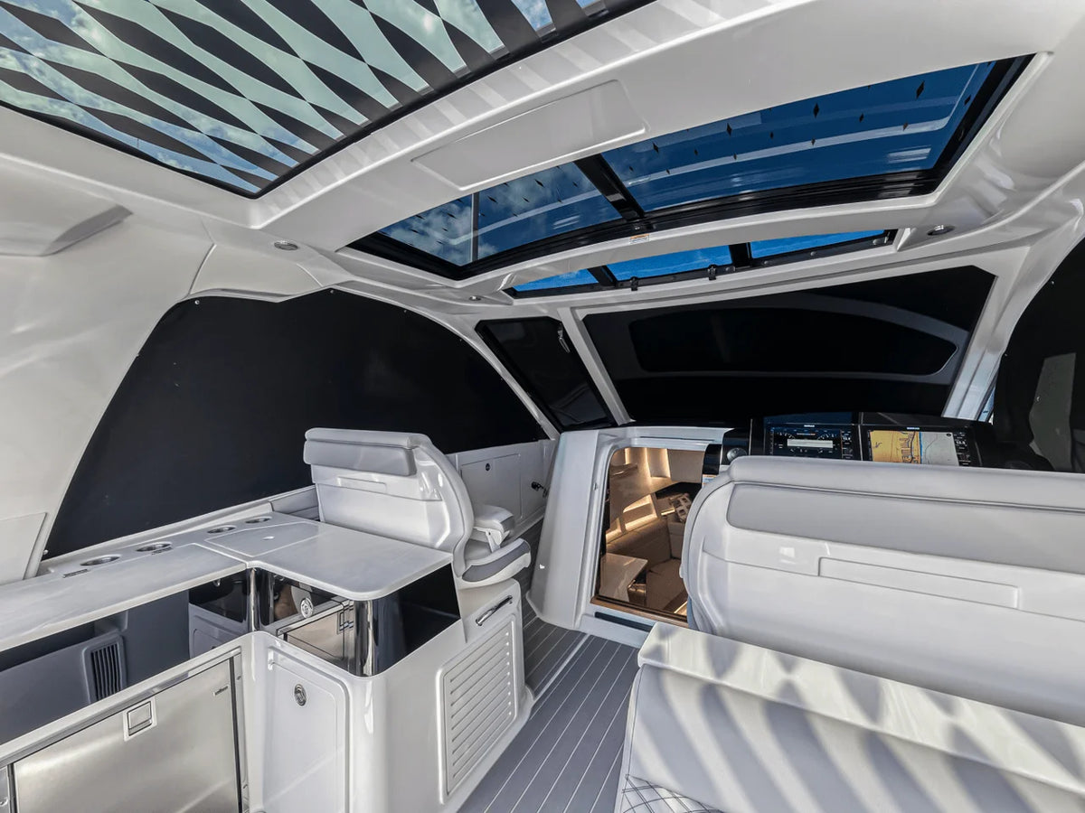 2022 Sea Ray 370 SUNDANCER OUTBOARD 37.0 feet, Highland Beach, FL, FL #49