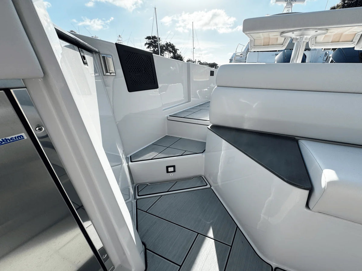 2024 Aviara AV36 Outboard 36.0 feet, Jupiter, Florida #13