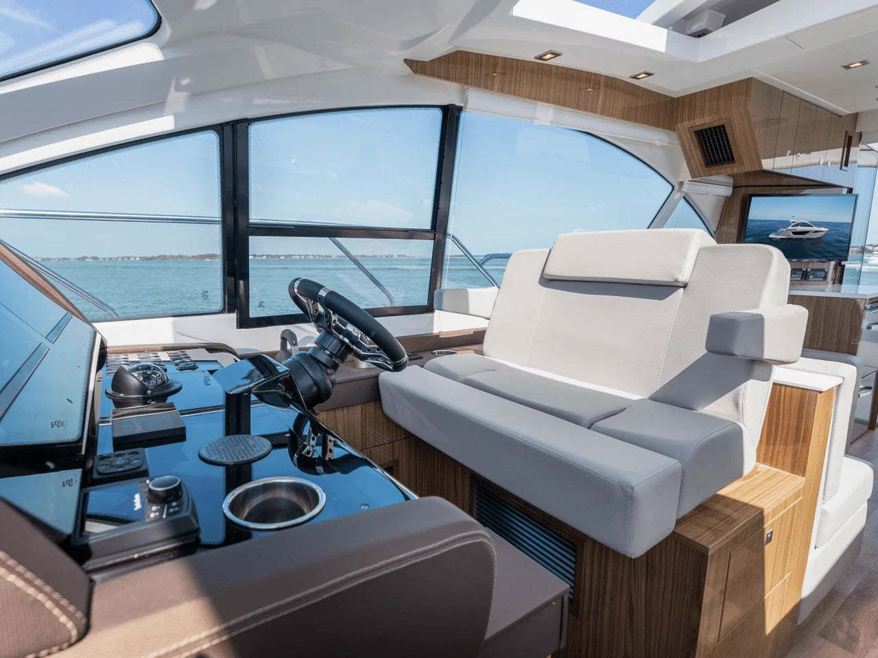 2026 Cruisers Yachts 50 Cantius 50.0 feet, Inuvik, Northwest Territories #103