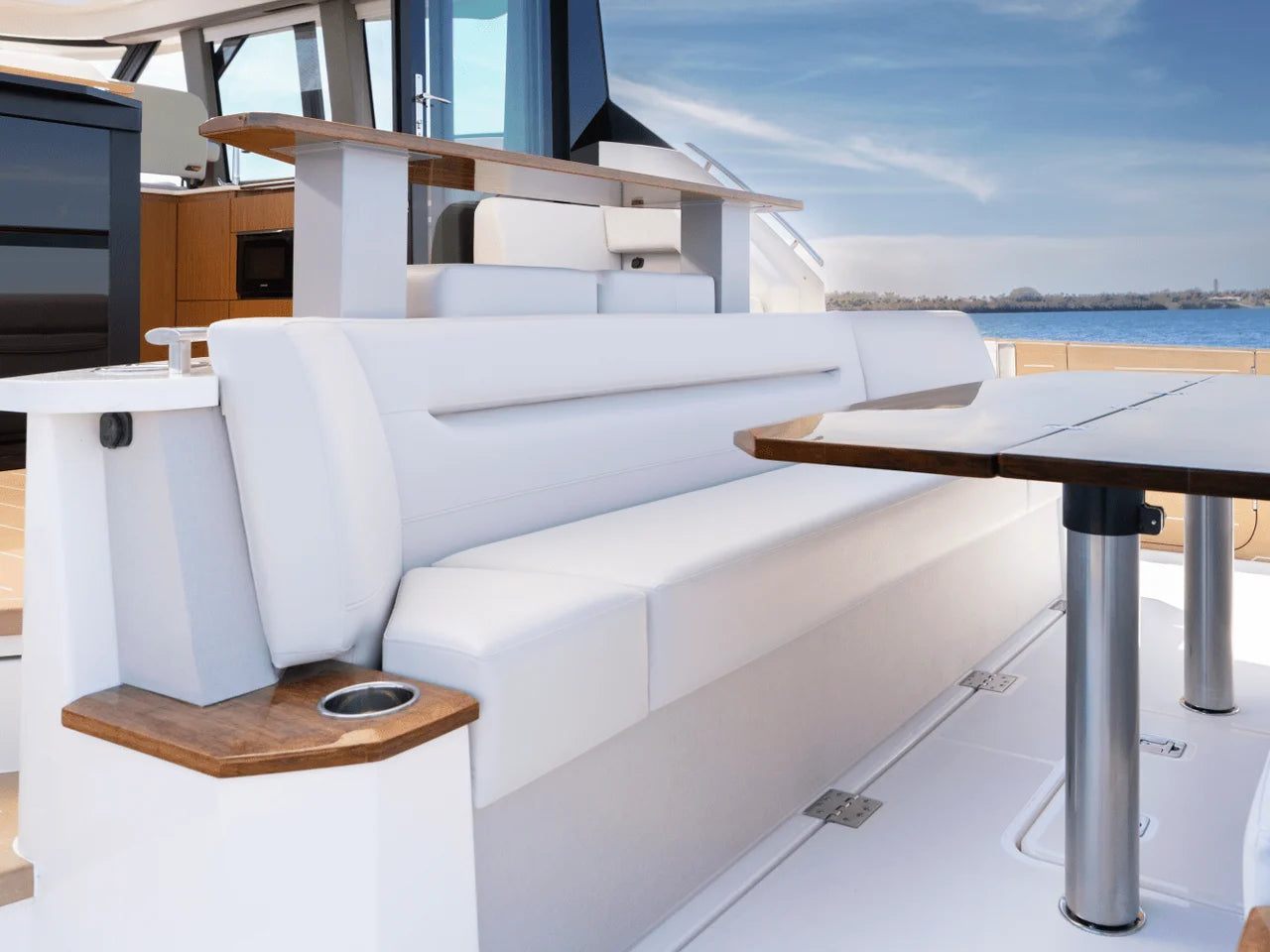 2025 Tiara Yachts EX 54 54.0 feet, Inuvik, Northwest Territories #7