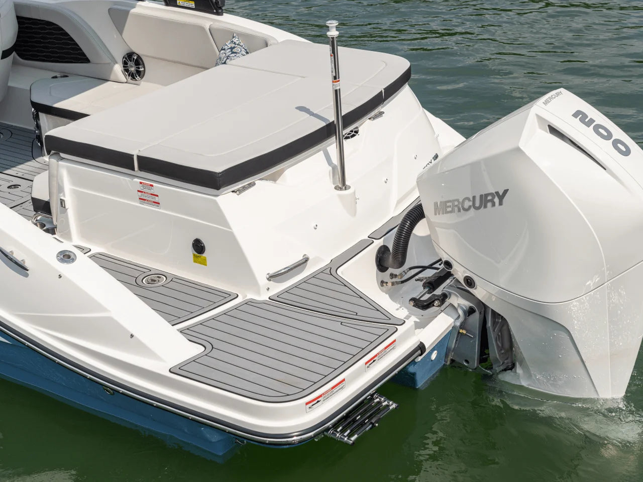 2026 Sea Ray SPX 230 Outboard 23.0 feet, Inuvik, Northwest Territories #17