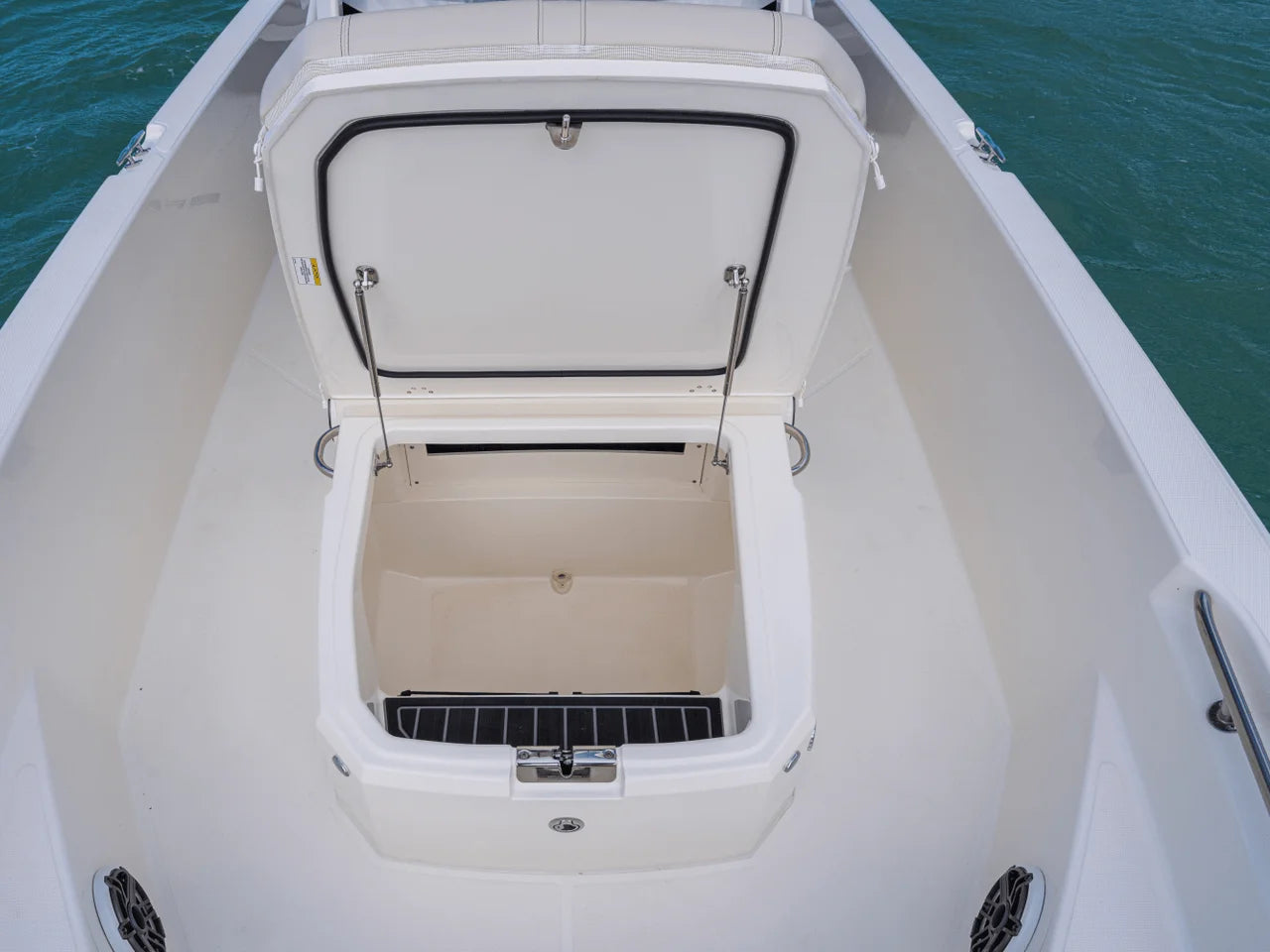 2027 Boston Whaler 220 Dauntless 22.0 feet, Naples, Florida #36