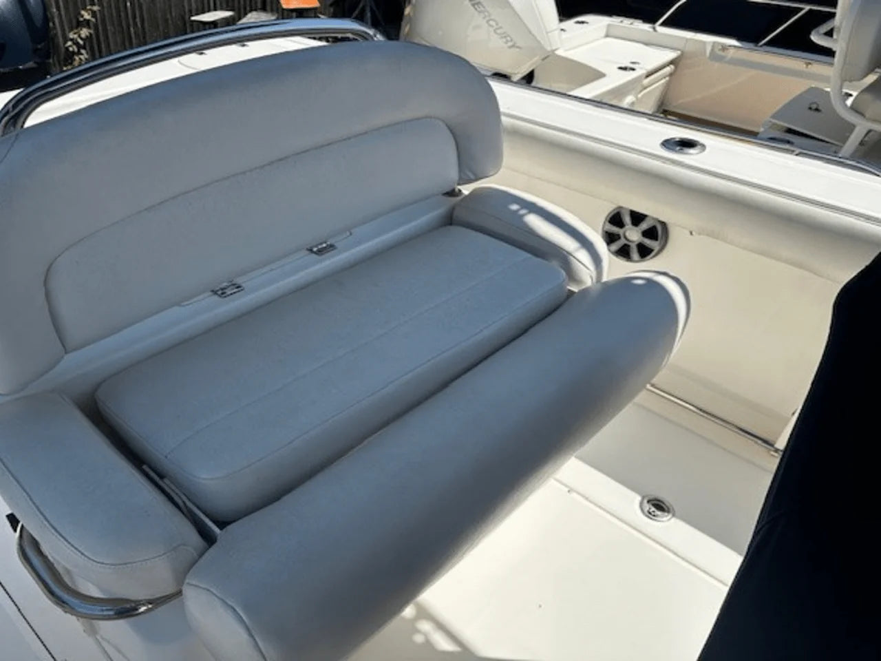 2006 Boston Whaler 240 OUTRAGE 24.0 feet, Wakefield, RI #16