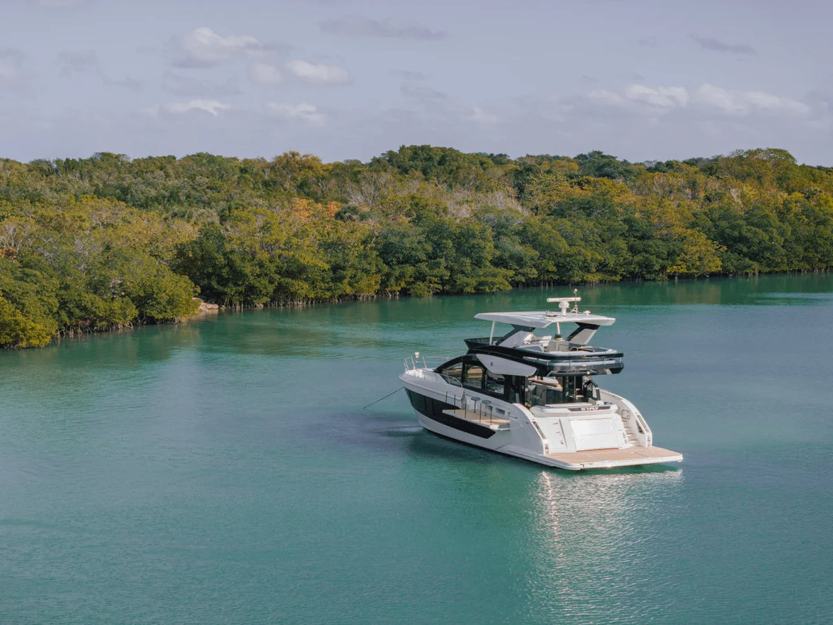 2027 Cruisers Yachts 57 FLY 57.0 feet, Fort Myers, FL #11