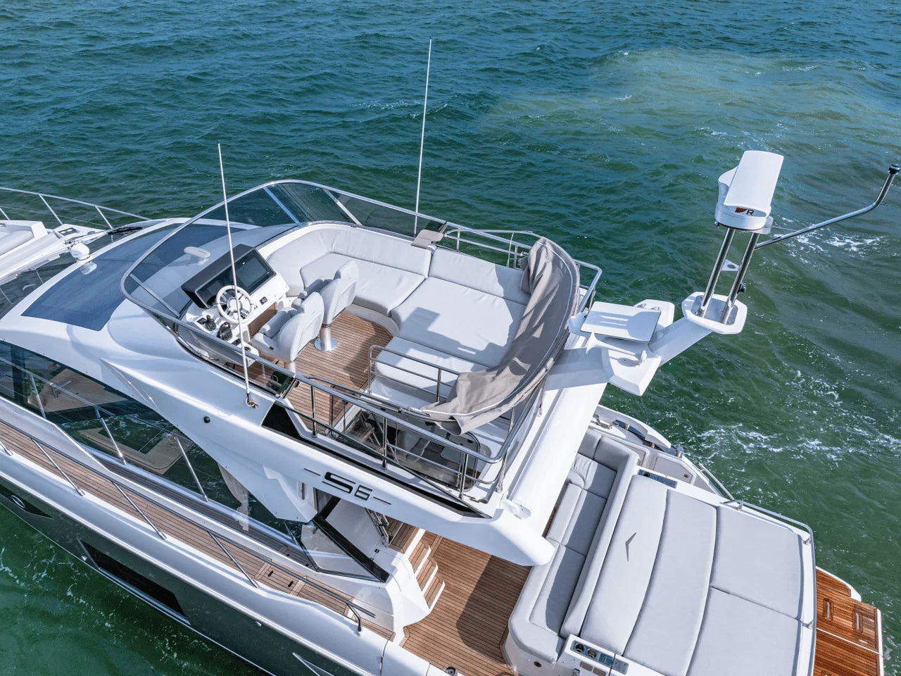 2025 Azimut S6 60.0 feet, St. Petersburg, Florida #19