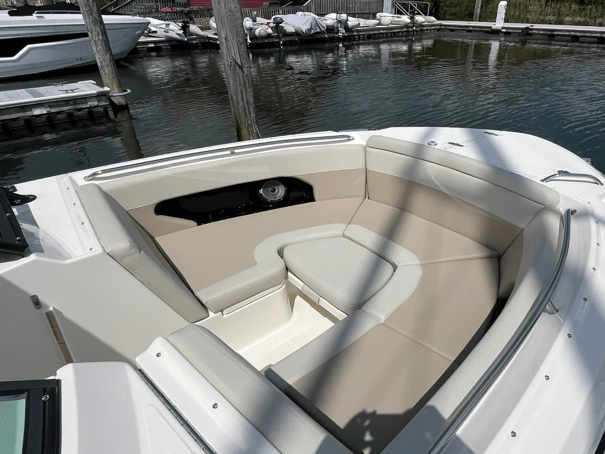 2026 Boston Whaler 240 Vantage 24.0 feet, Westbrook, Connecticut #14
