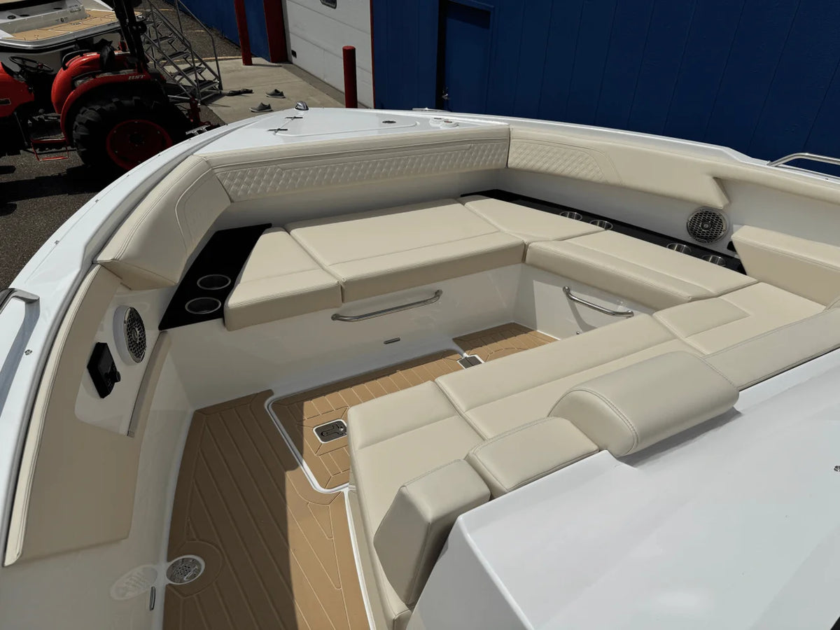 2026 Cruisers Yachts 34 GLS 34.0 feet, Excelsior, Minnesota #54