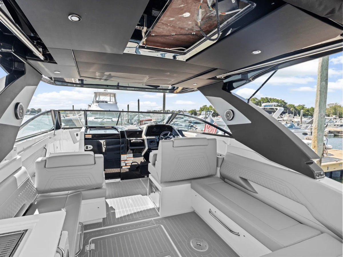2026 Cruisers Yachts 34 GLS Outboard 34.0 feet, Danvers, Massachusetts #15