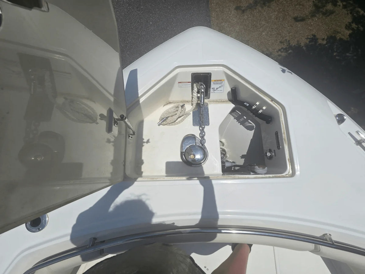 2024 Boston Whaler 280 OUTRAGE 28.0 feet, Charleston, SC #30