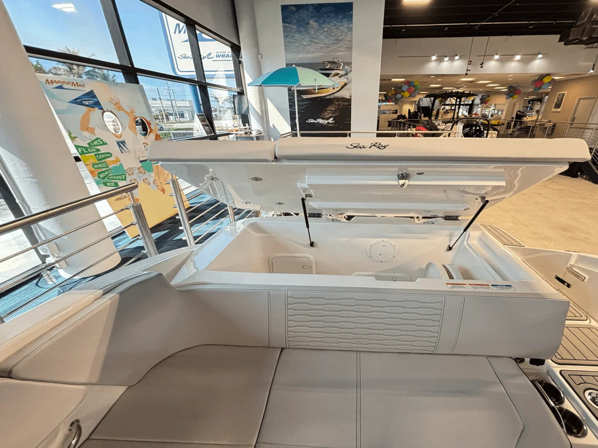 2025 Sea Ray SPX 230 Outboard 23.0 feet, Pompano Beach, FL #25