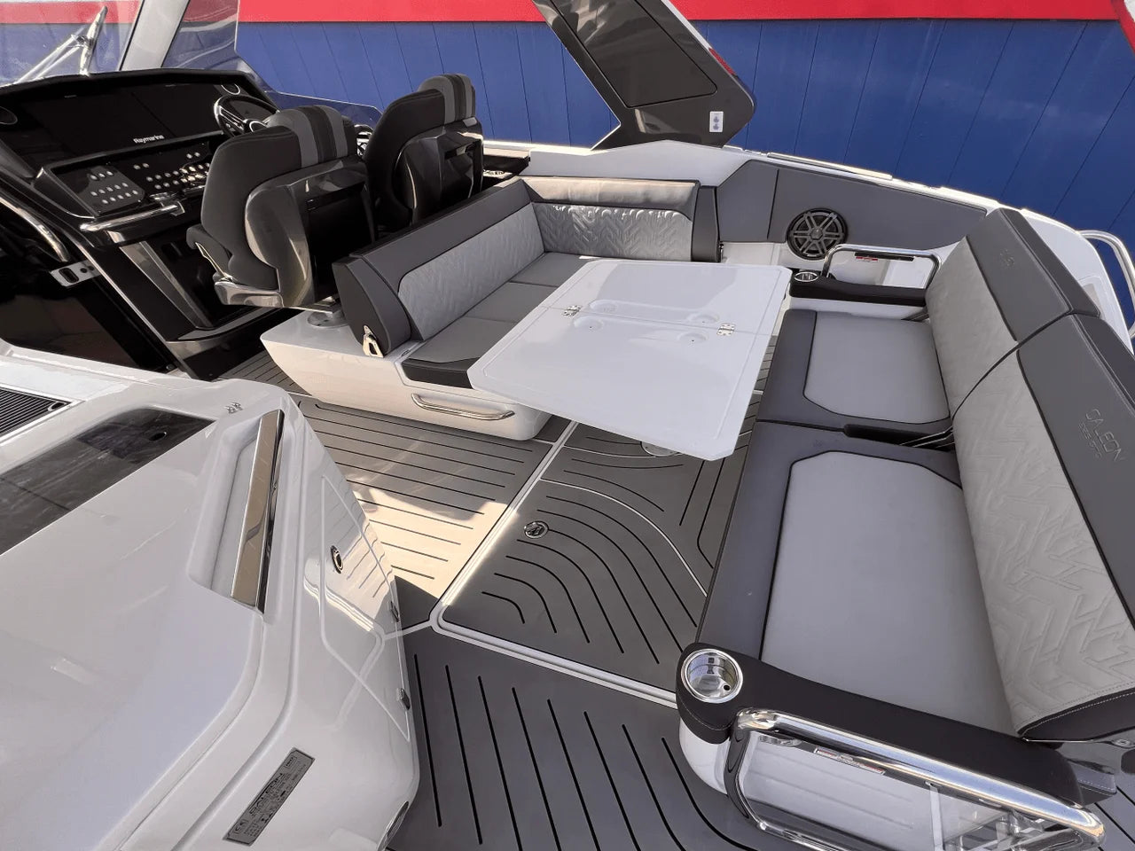 2023 Galeon 325 GTO 32.0 feet, Excelsior, Minnesota #6