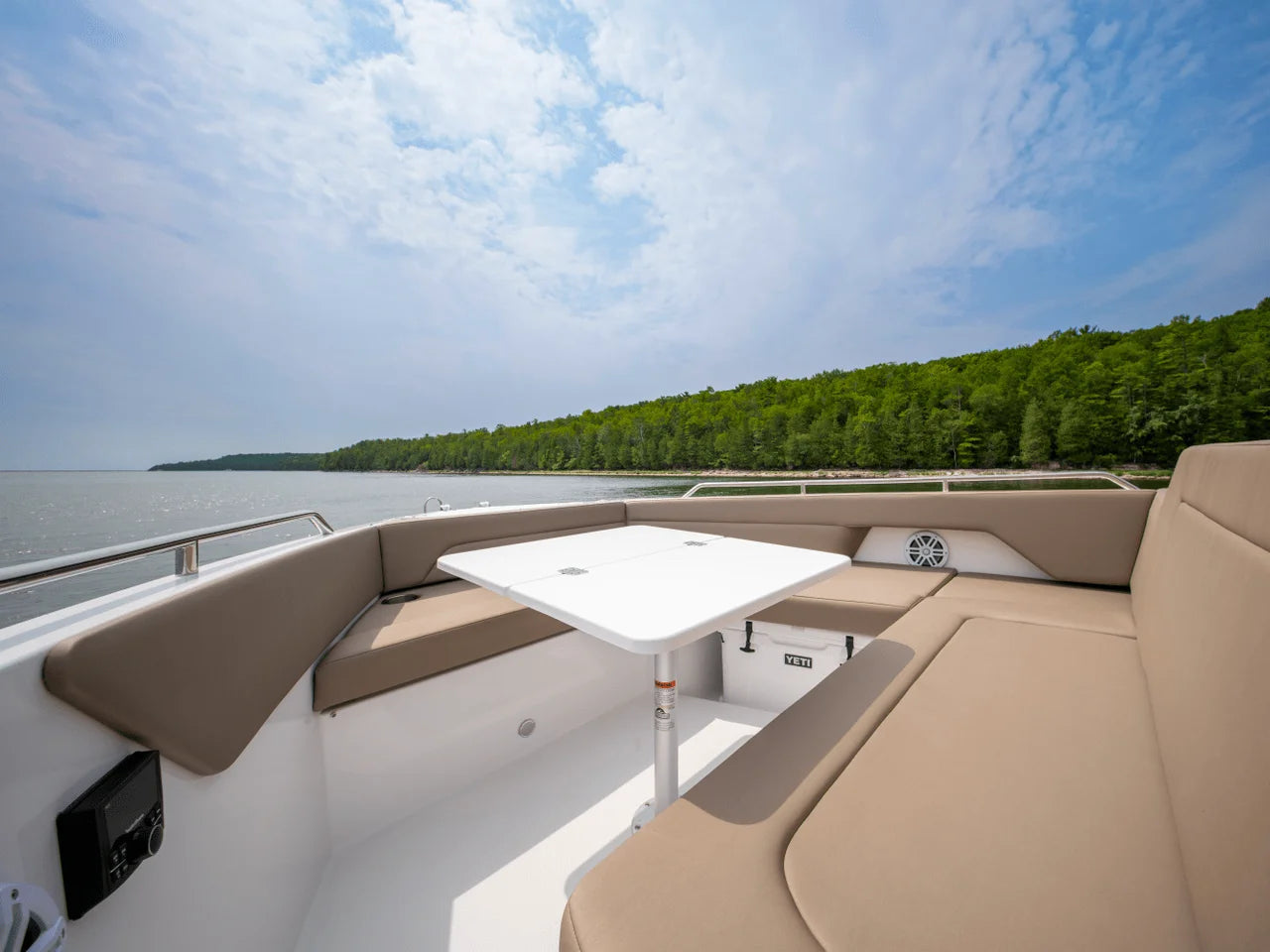 2026 Cruisers Yachts 38 VTR 38.0 feet, Inuvik, Northwest Territories #29