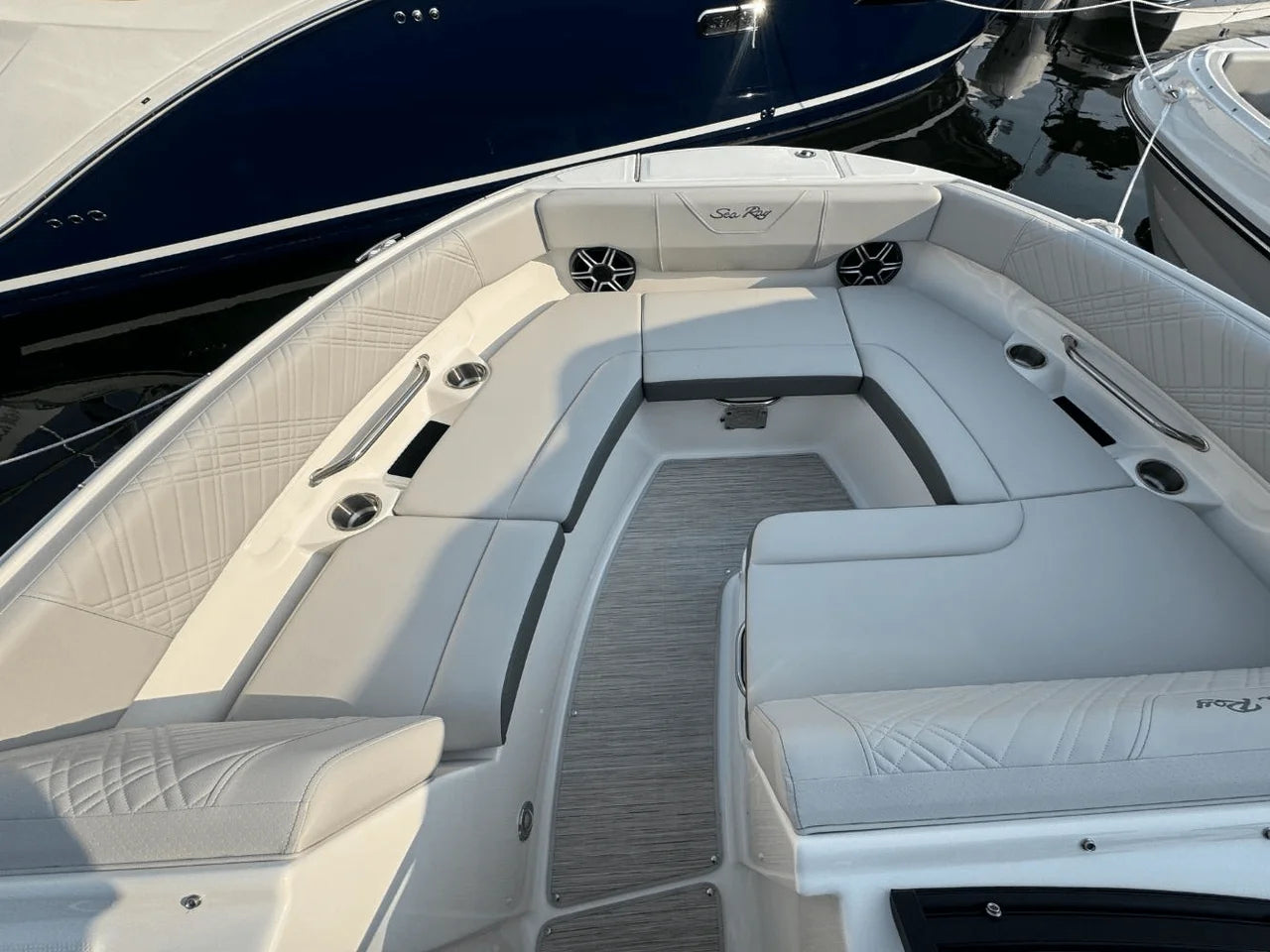 2026 Sea Ray SDX 230 Outboard 23.0 feet, Somers Point, New Jersey #28