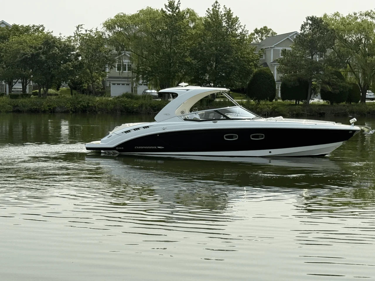 2015 Chaparral 327 SSX 32.0 feet, Grasonville, Maryland #1