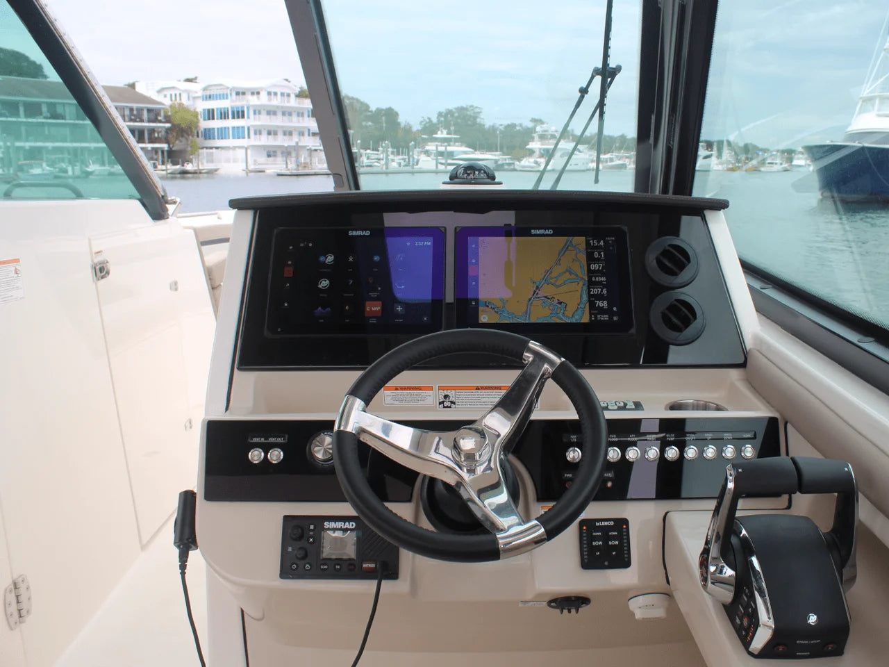 2026 Boston Whaler 330 Vantage 33.0 feet, Wrightsville Beach, North Carolina #48