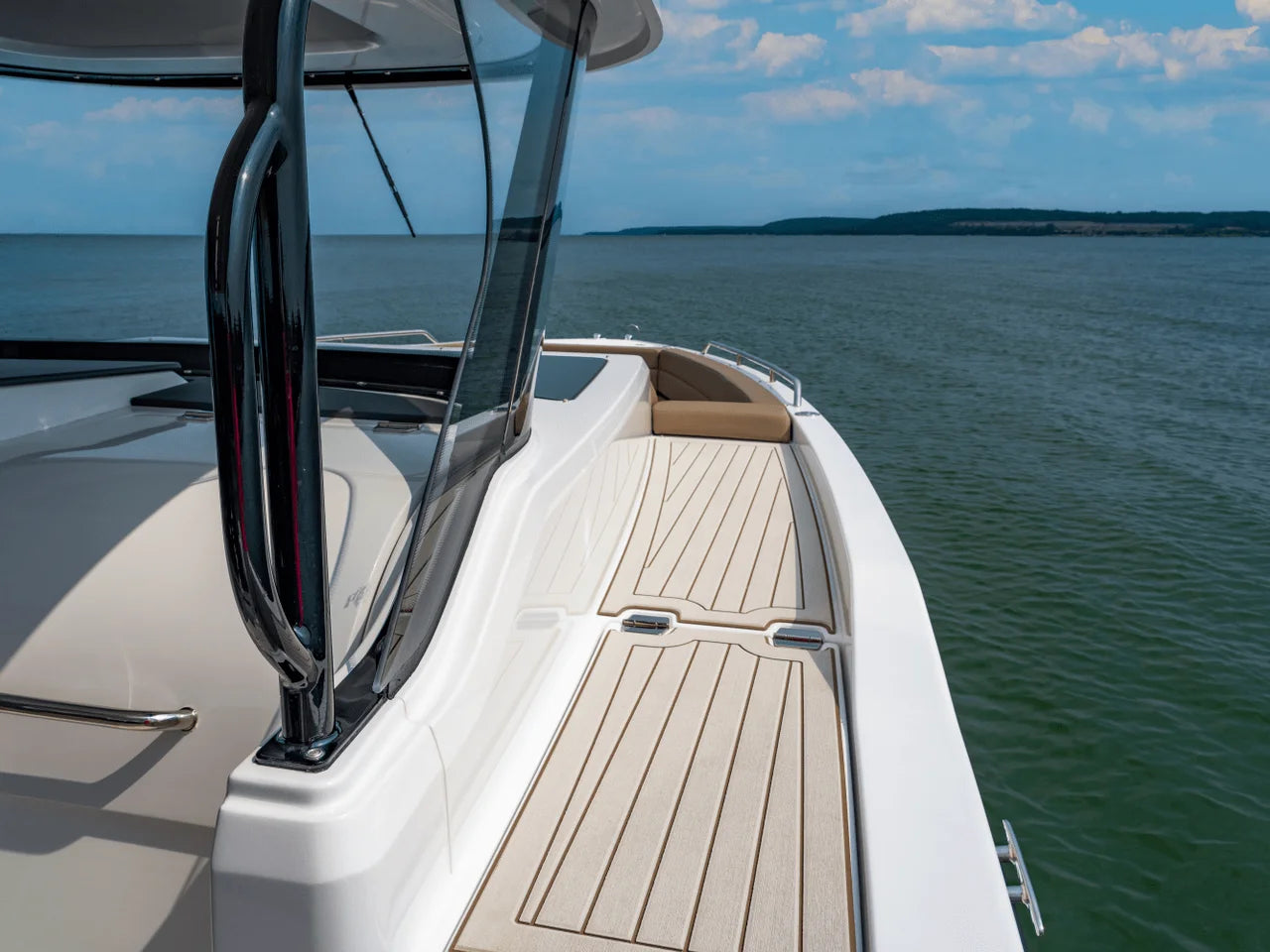 2027 Cruisers Yachts 38 VTR 38.0 feet, Miami, FL #26