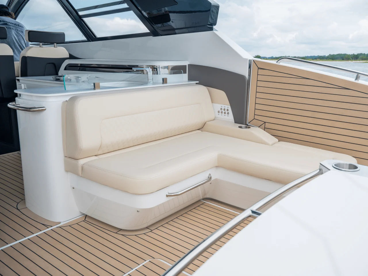 2026 Cruisers Yachts 50GLS OB 50.0 feet, Wrightsville Beach, North Carolina #25