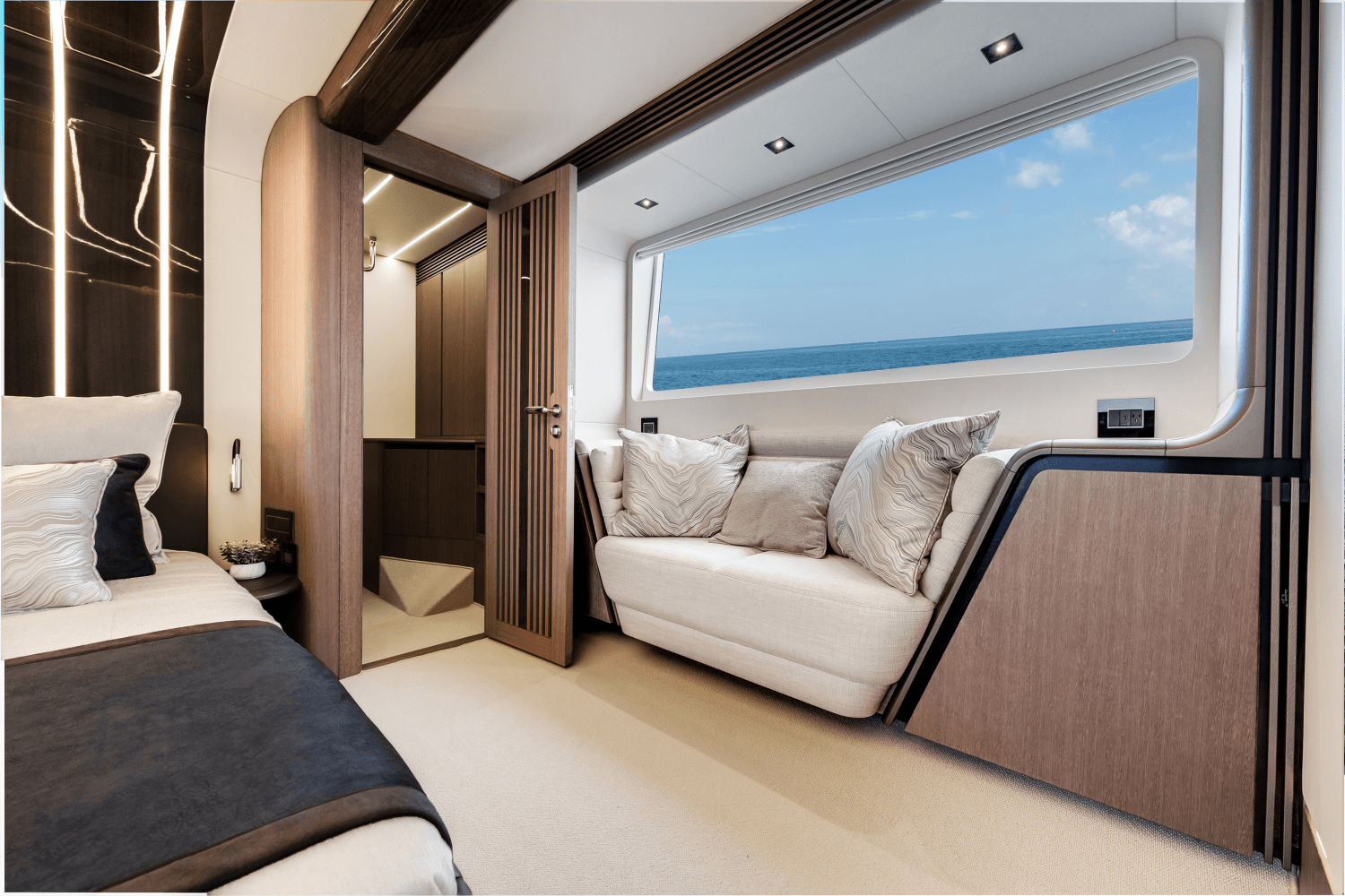 2026 Galeon 800 FLY 83.0 feet, Inuvik, Northwest Territories #43