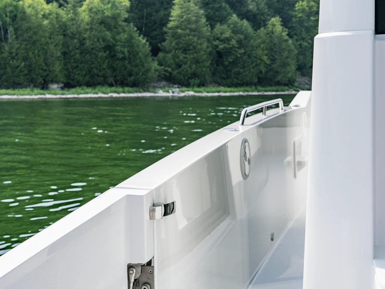 2026 Cruisers Yachts 38 VTR EC 38.0 feet, Inuvik, Northwest Territories #19