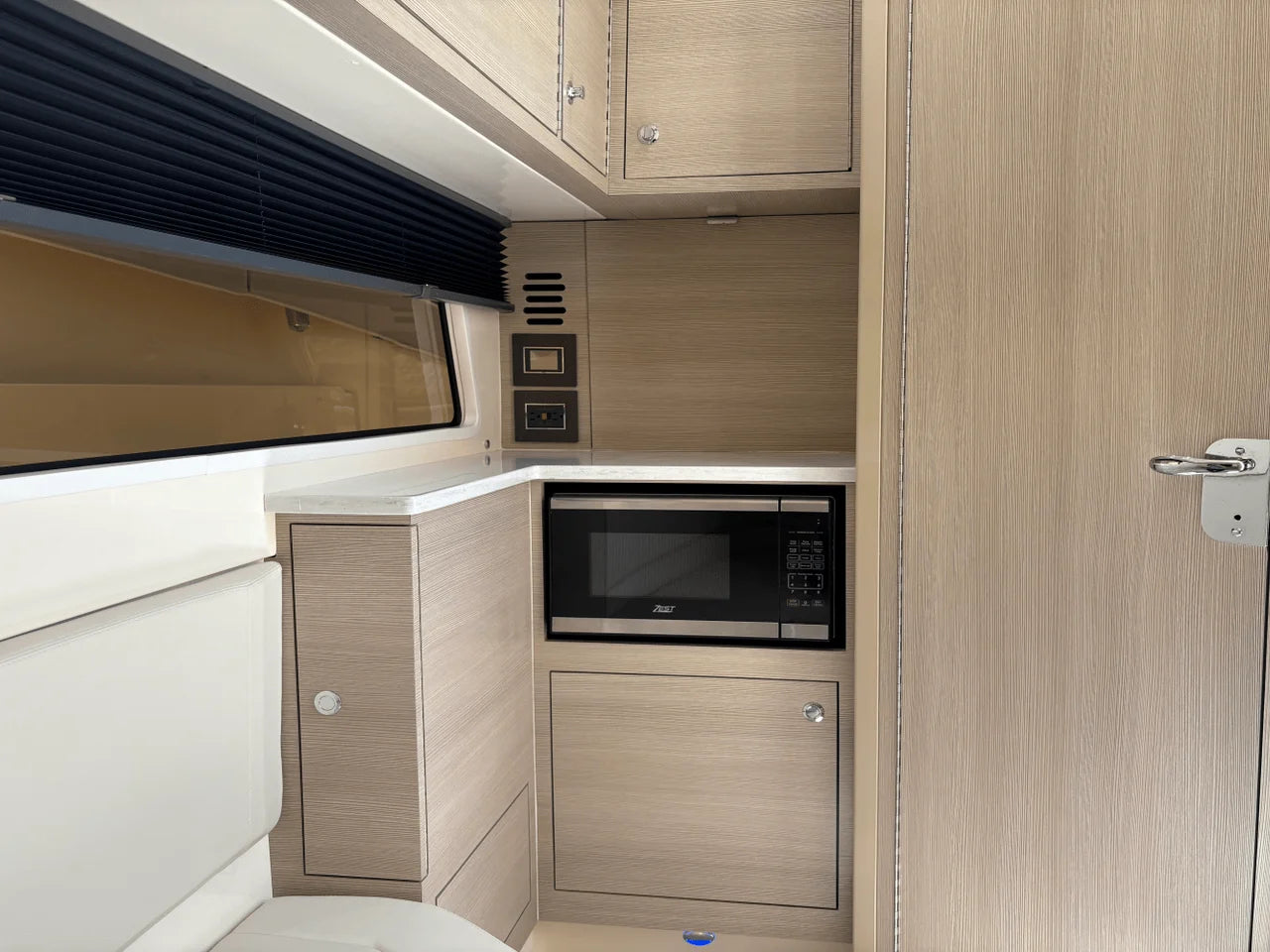 2024 Scout 377 LXF 37.0 feet, Norwalk, Connecticut #25