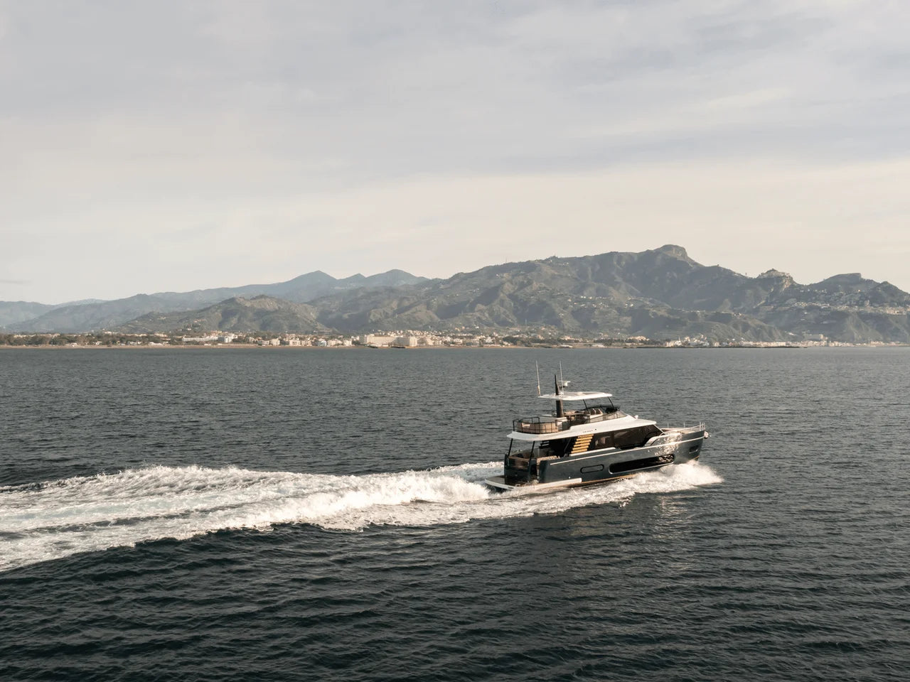 2026 Azimut Magellano 60 60.0 feet, Inuvik, Northwest Territories #23