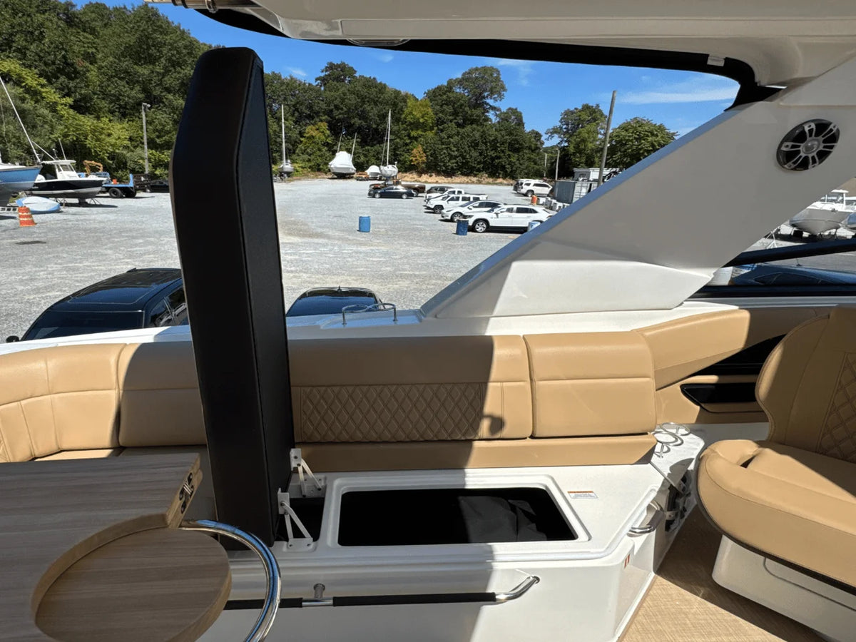 2026 Sea Ray SLX 400 Outboard 40.0 feet, Huntington, NY #17