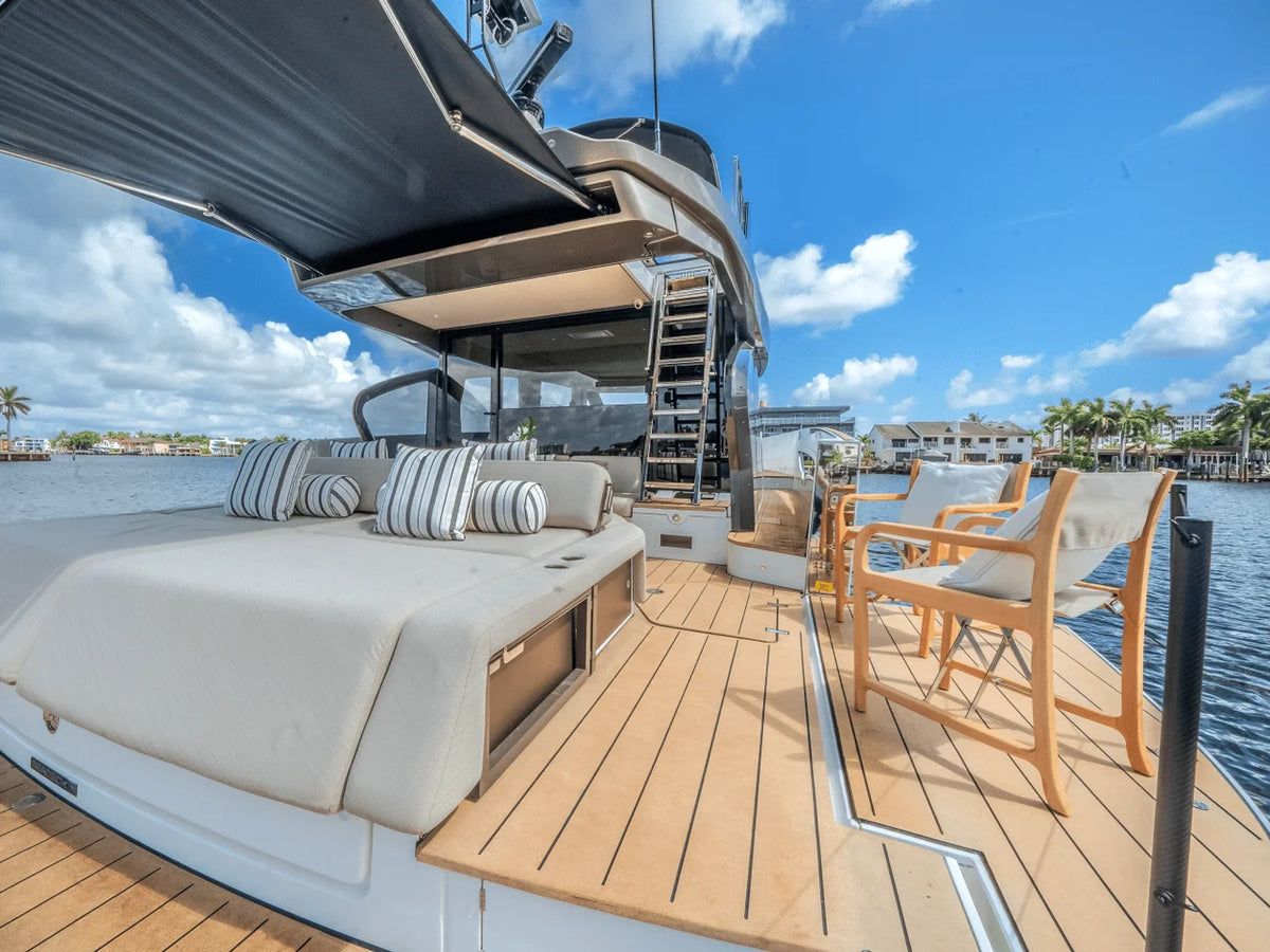 2025 Azimut Seadeck 6 60.0 feet, Pompano Beach, FL #17