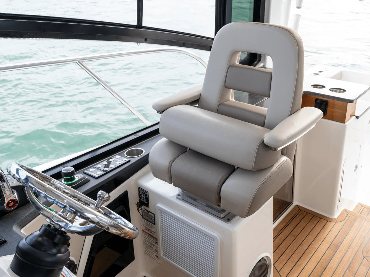 2026 Boston Whaler 365 Conquest 36.0 feet, Quincy, MA #84