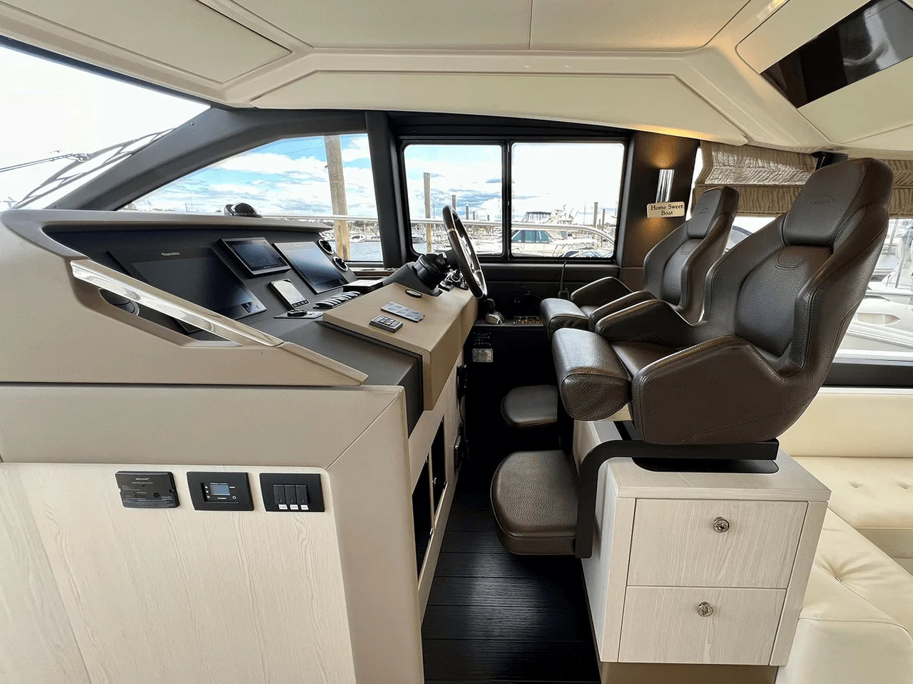 2019 Azimut 50 FLYBRIDGE 50.0 feet, Huntington, NY #54