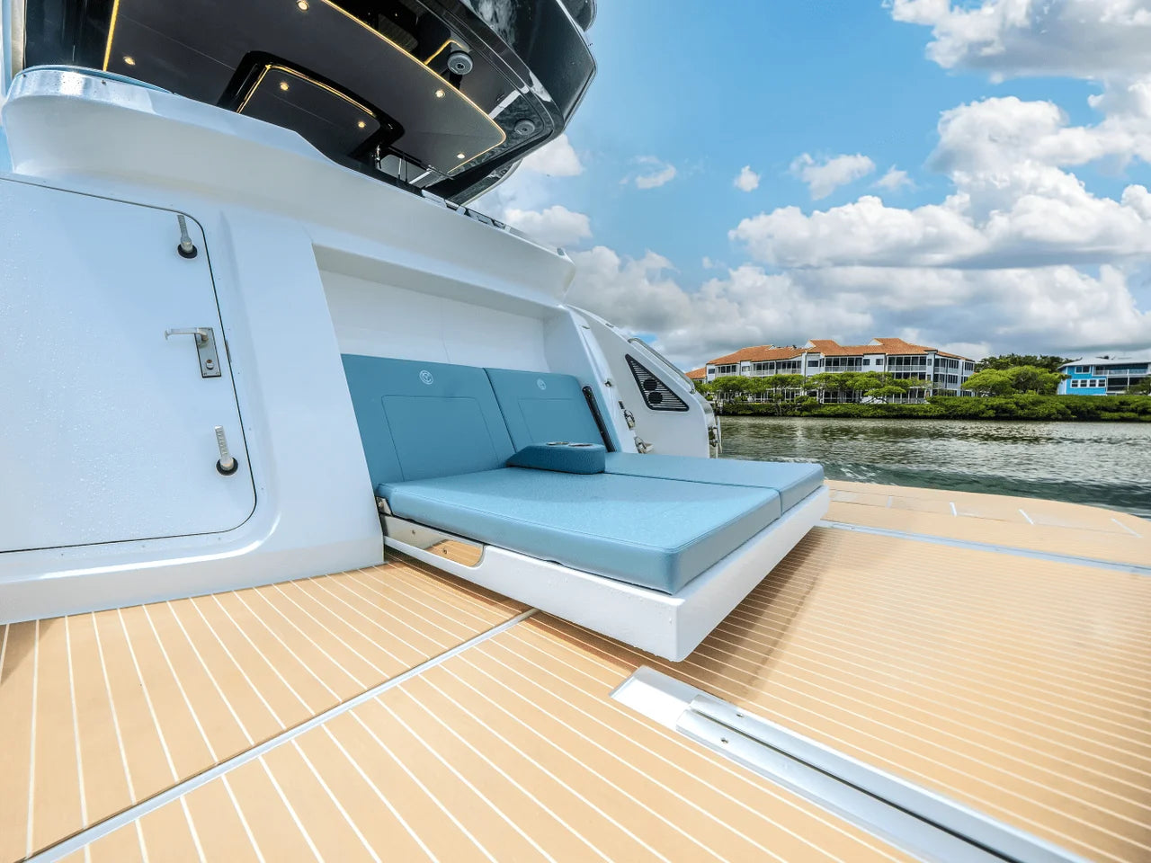 2026 Cruisers Yachts 57 FLY 57.0 feet, Pompano Beach, Florida #49