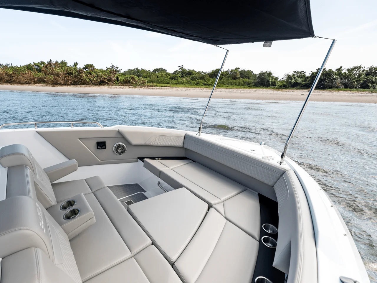 2027 Cruisers Yachts 34 GLS Outboard 34.0 feet, Sarasota, FL #20