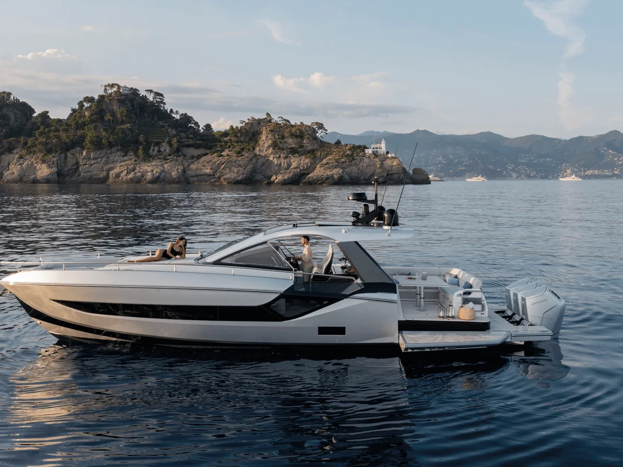 2027 Azimut Verve 48 48.0 feet, Naples, Florida #3