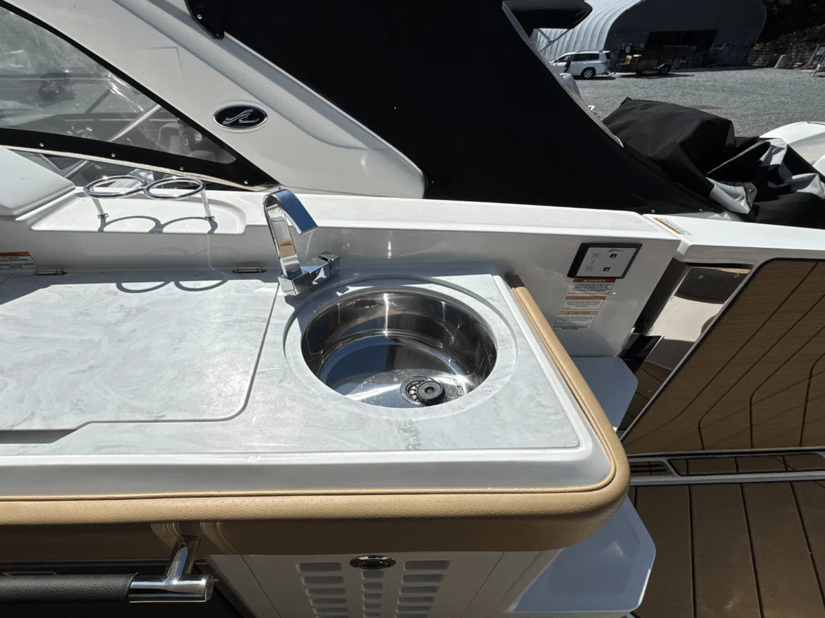 2026 Sea Ray SLX 400 Outboard 40.0 feet, Huntington, NY #20