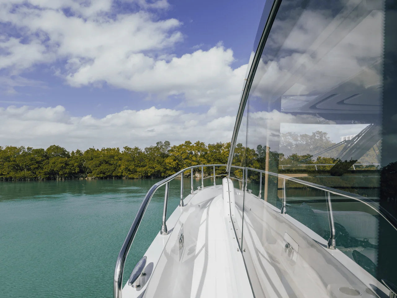 2027 Cruisers Yachts 57 FLY 57.0 feet, Naples, Florida #41