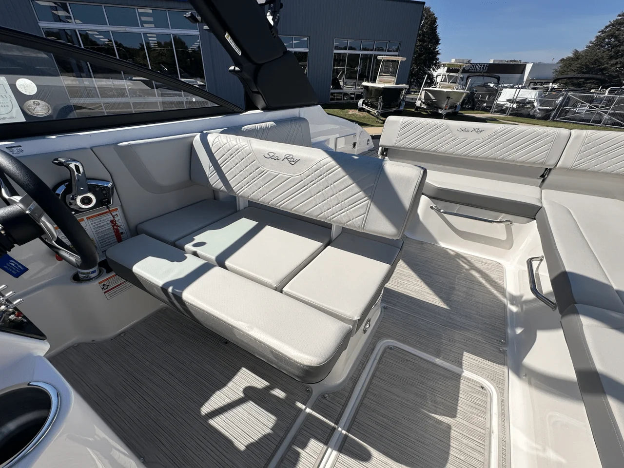 2026 Sea Ray SDX 250 Surf 25.0 feet, Greenville, SC #15