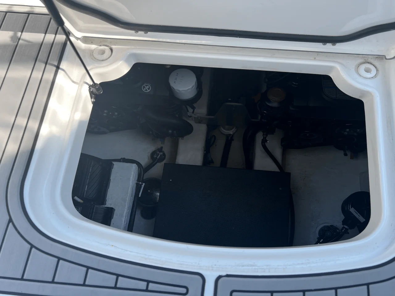 2021 Monterey 335 SPORT YACHT 33.0 feet, Wakefield, RI #50