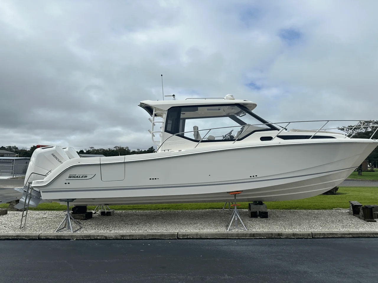 2026 Boston Whaler 325 Conquest 32.0 feet, Ocean View, NJ #7
