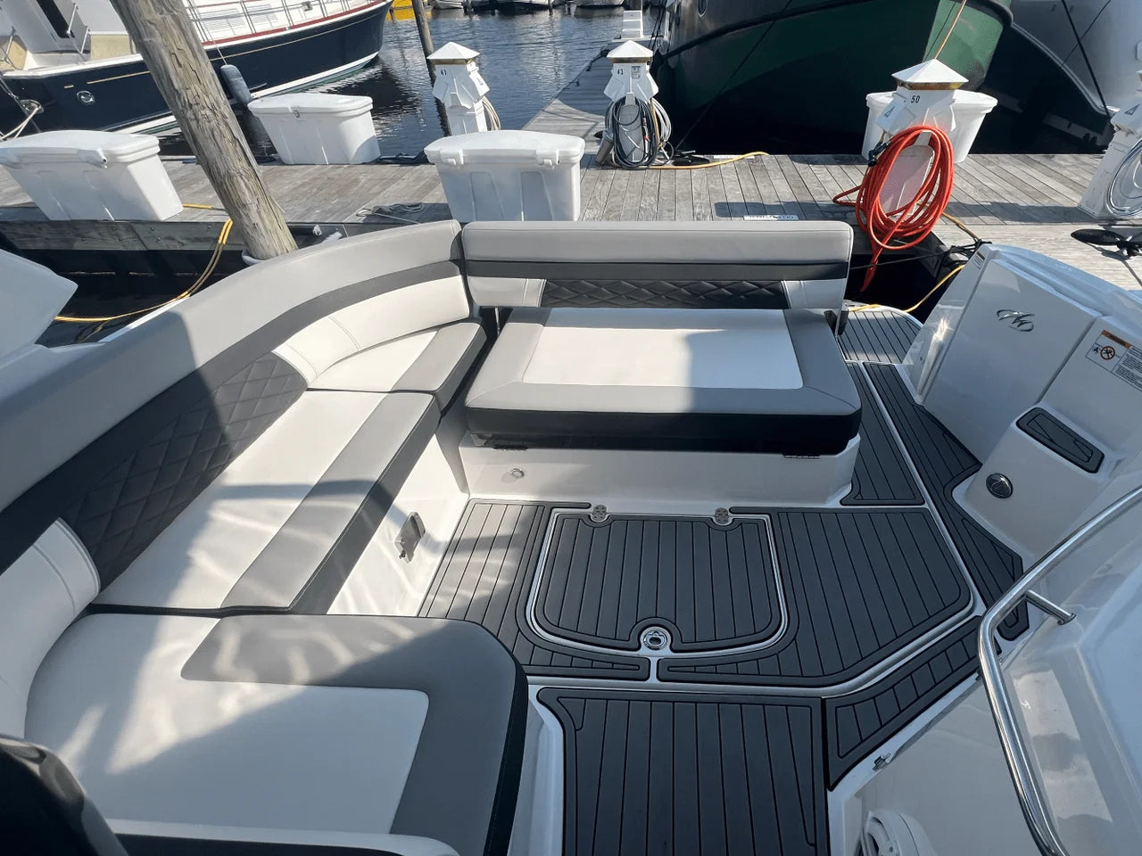 2021 Monterey 335 SPORT YACHT 33.0 feet, Wakefield, RI #13