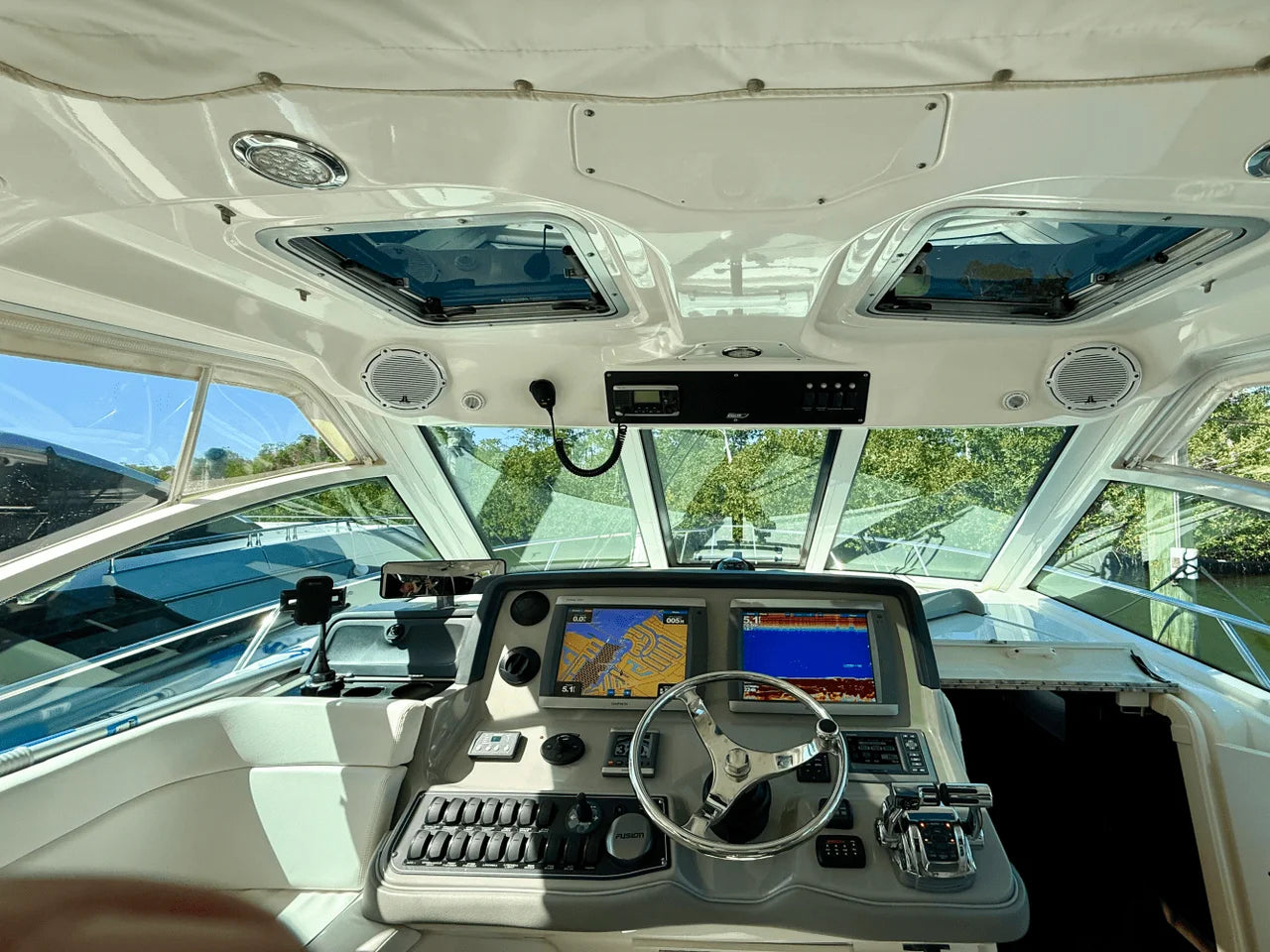 2013 Boston Whaler 345 CONQUEST 34.0 feet, Fort Myers, FL #35