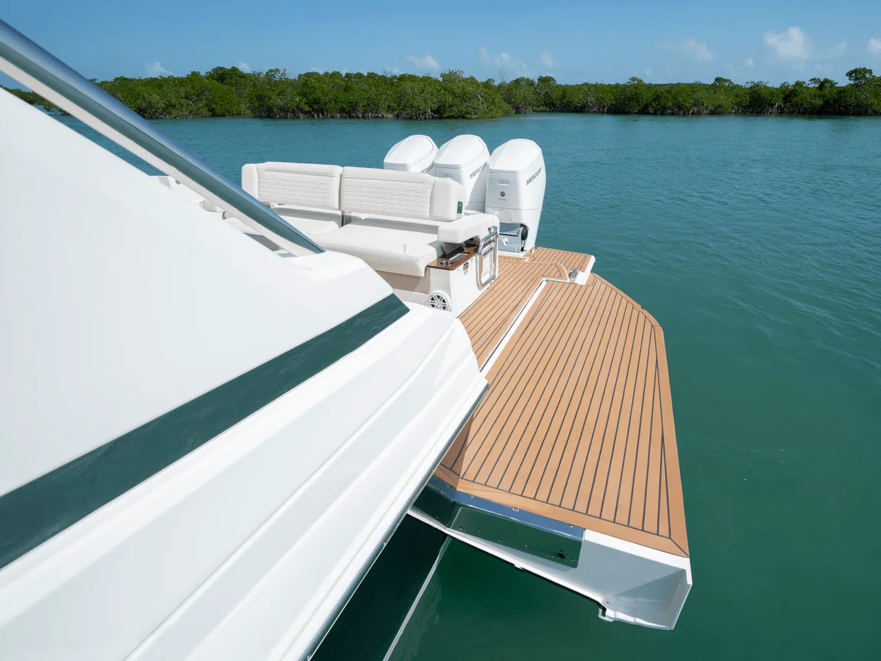 2025 Tiara Yachts LS 48 48.0 feet, Inuvik, Northwest Territories #11