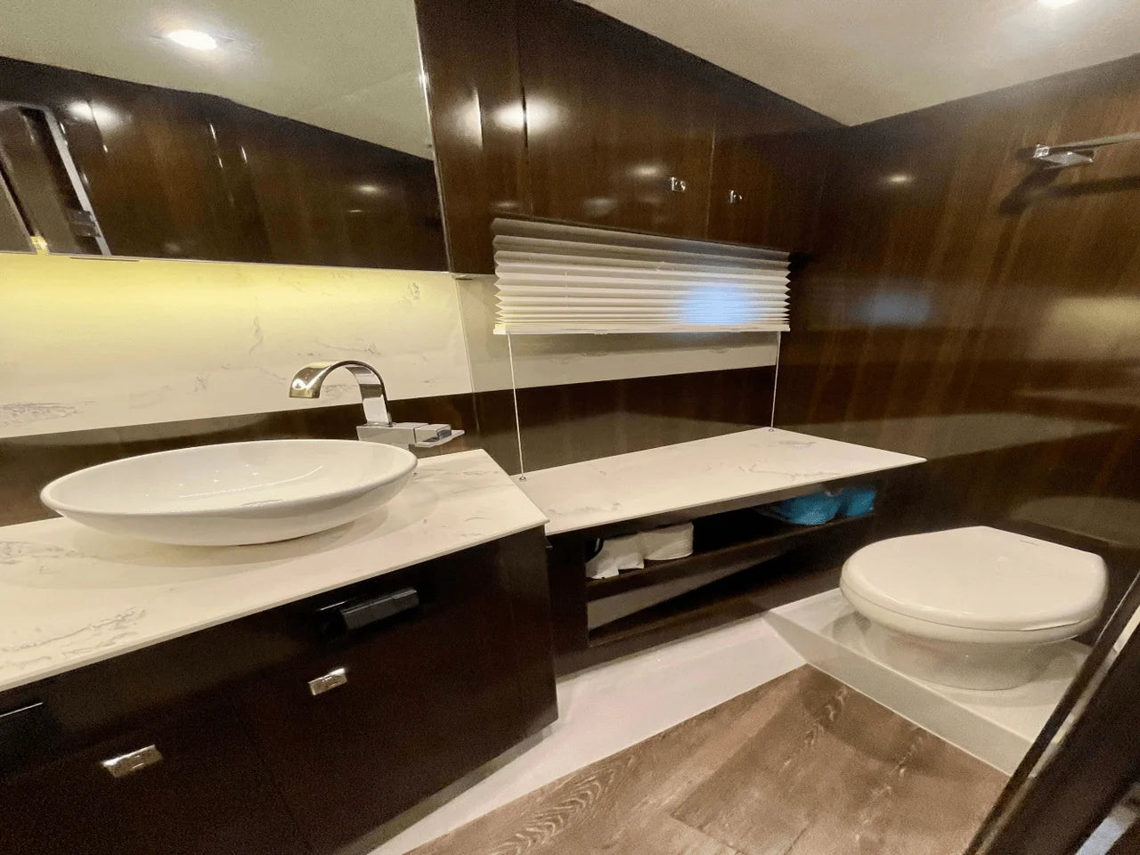 2023 Cruisers Yachts 46 CANTIUS 46.0 feet, Quincy, MA #41